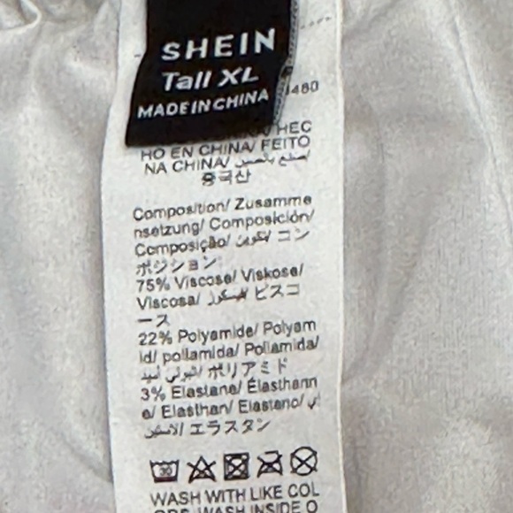 SHEIN Tall XL Metallic Flare Pants in Coated Champagne Size XL. NEVER WORN - Picture 7 of 10